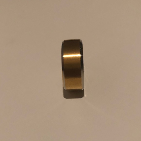 8mm Titanium Ring Stainless Steel Solid Gold Size7 - Picture 4 of 6